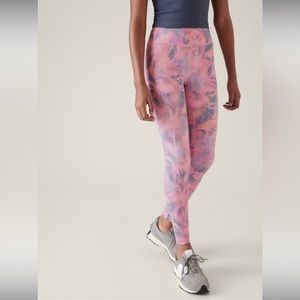 NWT! Athleta Girl High Rise Stash Your Treasures Tight. Size XL/14